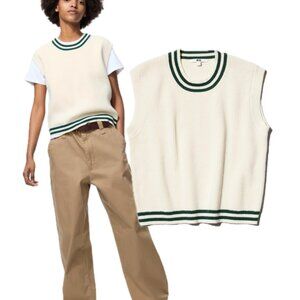 UNIQLO Striped Crew-Neck Sleeveless Sweater Vest (Off White/Green)